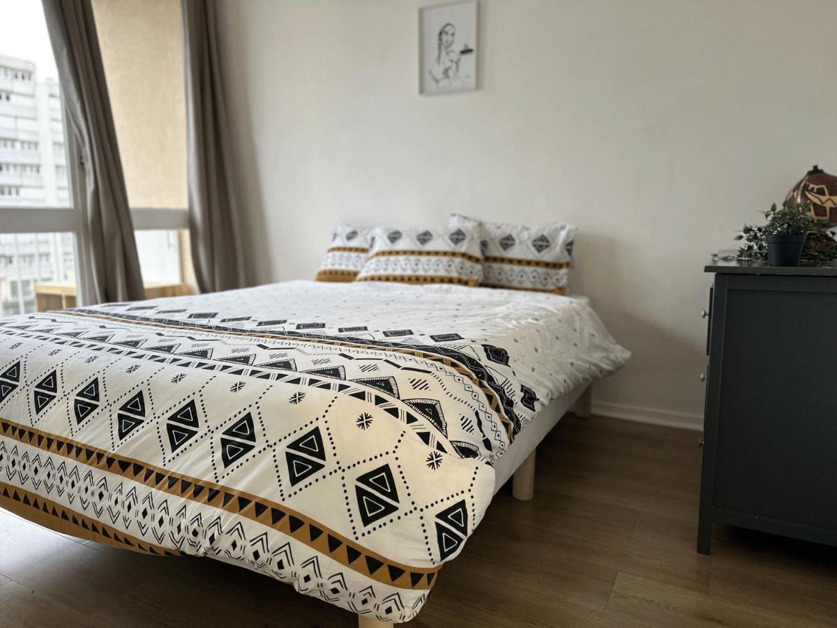 L'Ecrin De La Mairie Apartment Colombes  Ngoại thất bức ảnh