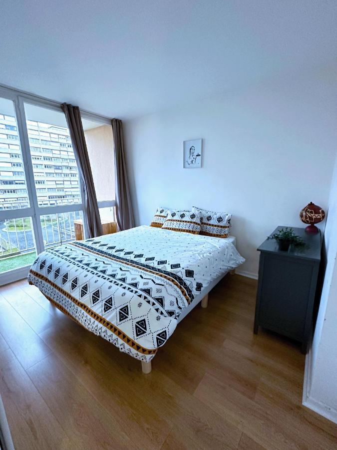 L'Ecrin De La Mairie Apartment Colombes  Ngoại thất bức ảnh